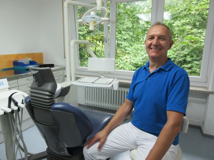Dr. Peter Sammüller